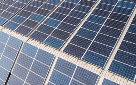 solar panels on commercial warehouse